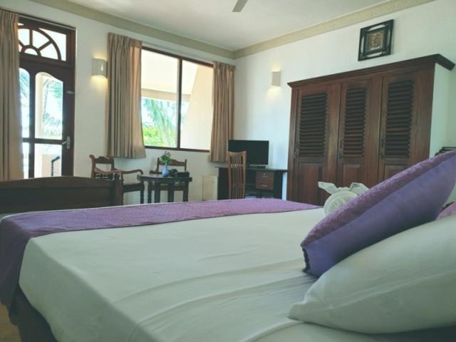 Oasey Ayurveda Hotel Bentota Esterno foto